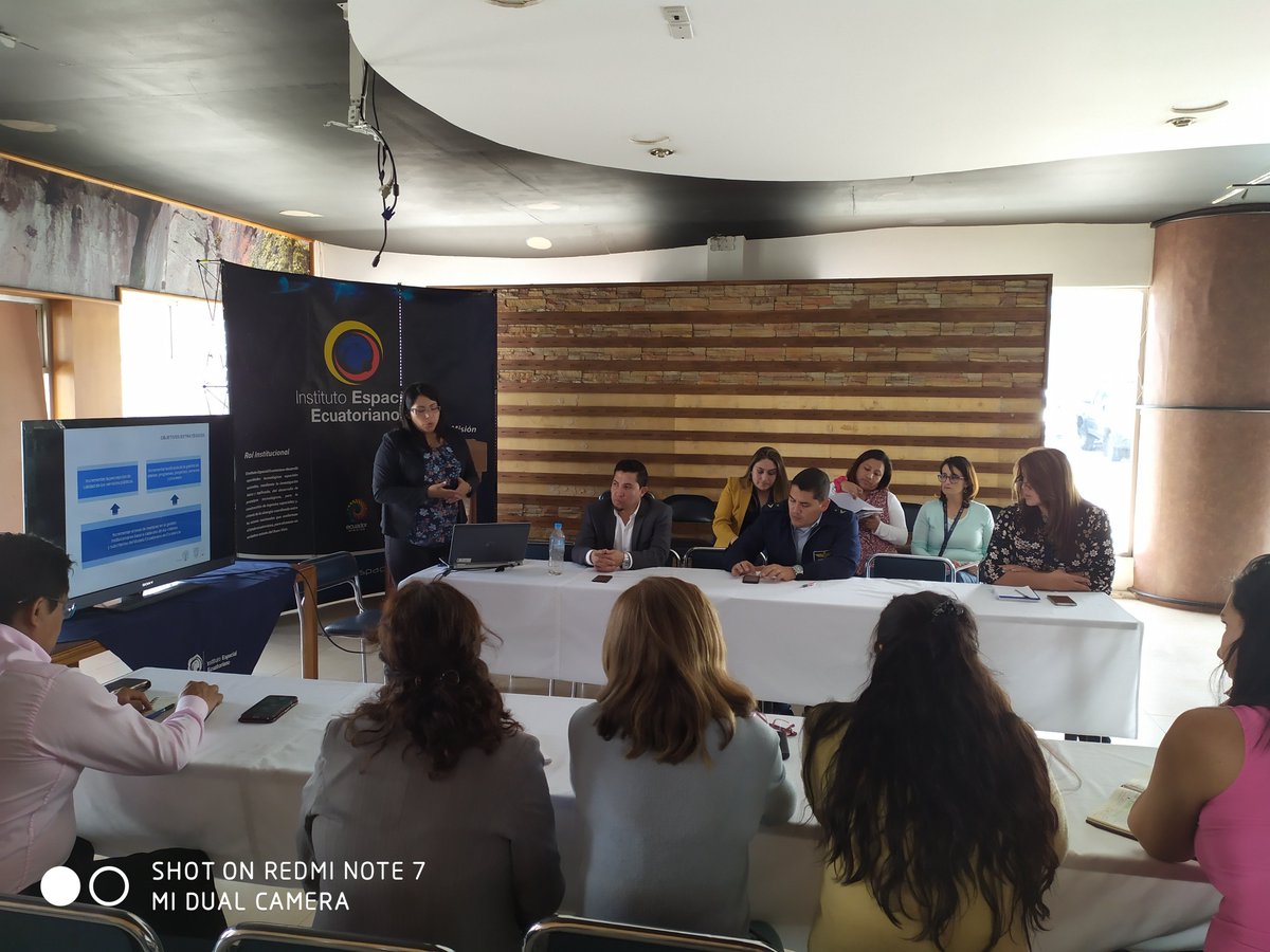 Espacial_Ec's tweet photo. El Instituto Espacial Ecuatoriano inicia el proceso para alcanzar el "Segundo Nivel - Organizado" dentro del Programa Nacional de Excelencia. #41añosdetrayectoria #IEEnoLanzoPegaso https://t.co/D3ZHpRIYFu
