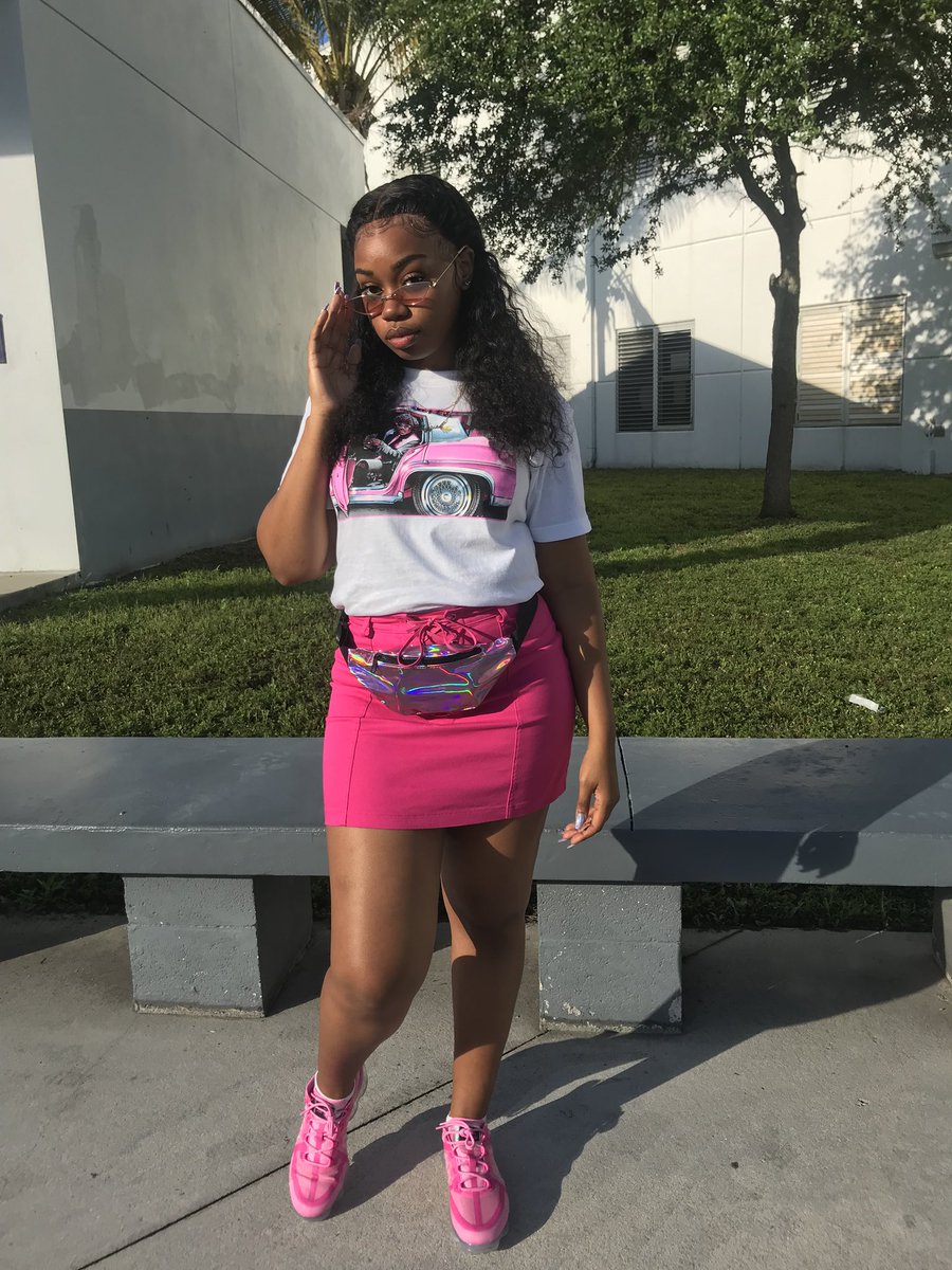 jazzay_puchi's tweet image. Pretty in Pink 💓 #GradBash2k19