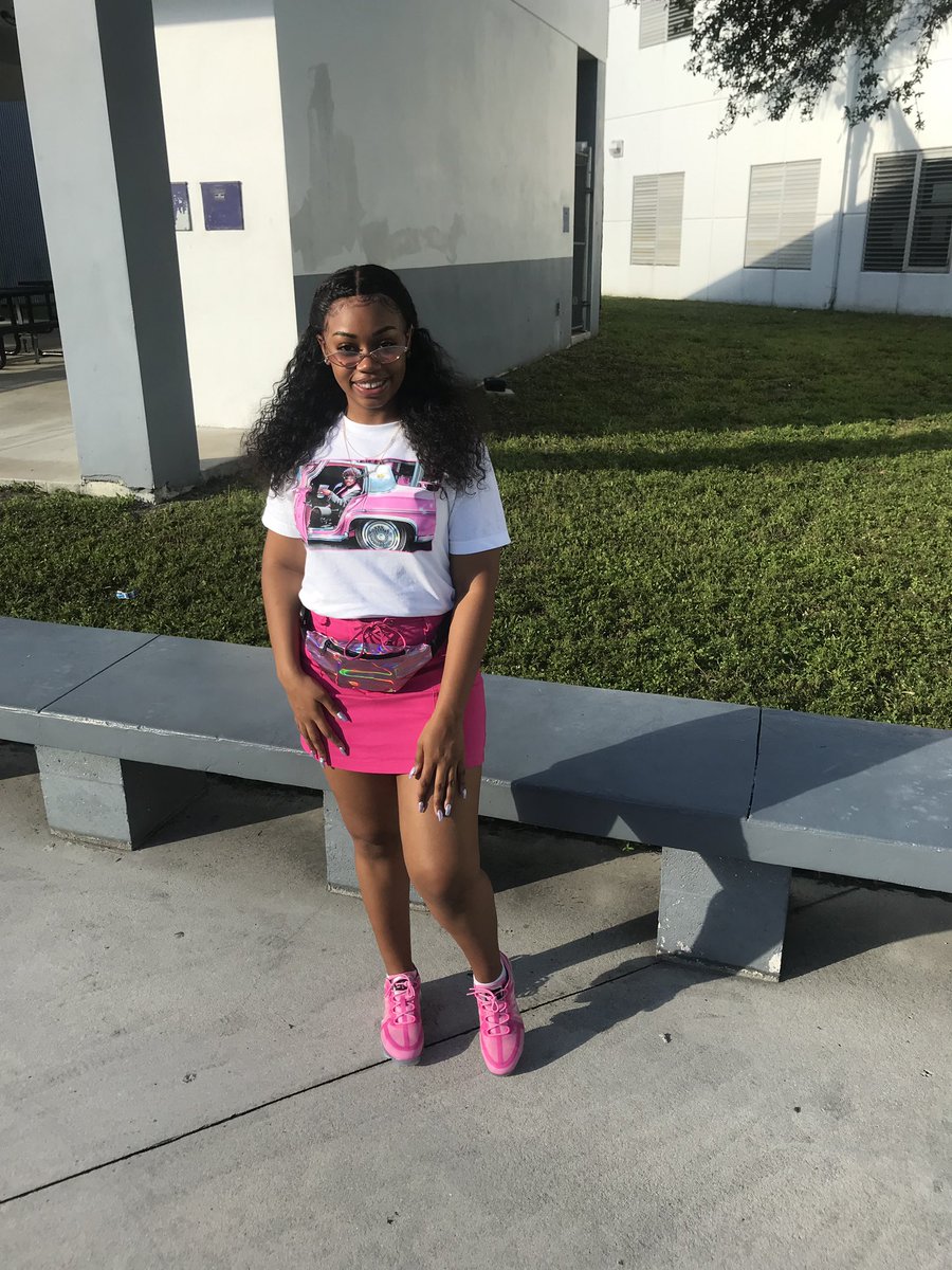 jazzay_puchi's tweet image. Pretty in Pink 💓 #GradBash2k19