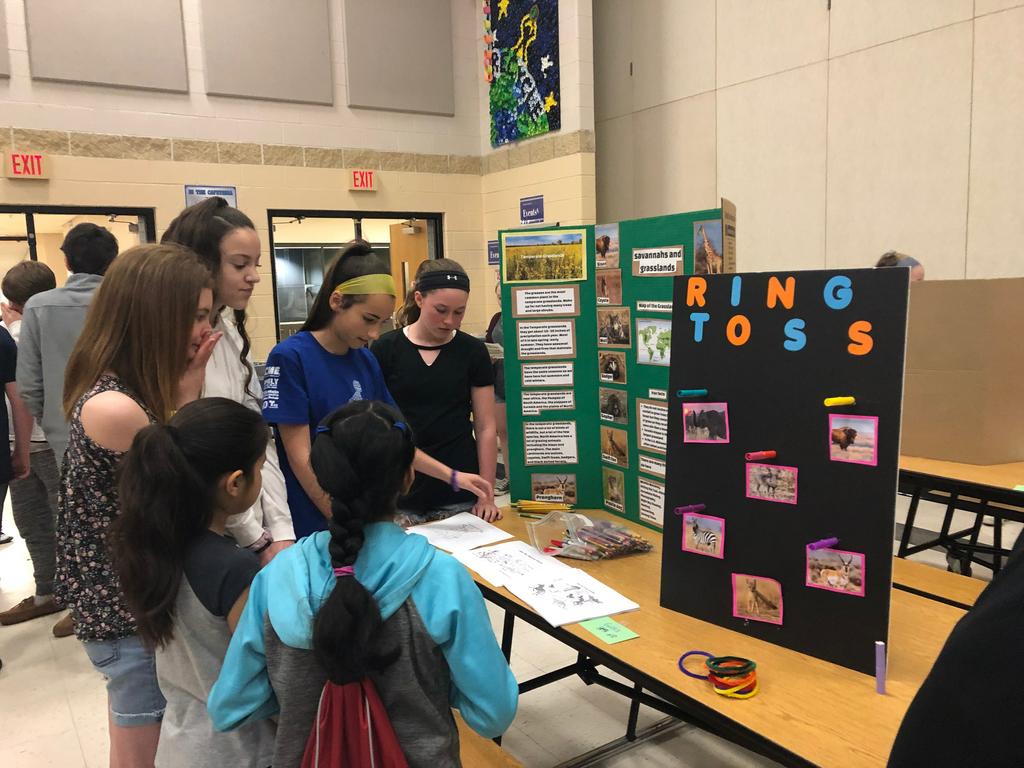 DASD_BW's tweet photo. @DASD_BW third grade Eagles visit DMS for Science Buddies. Thanks to @DASD_DMS. #DASDPride https://t.co/2GzyVJwRzd