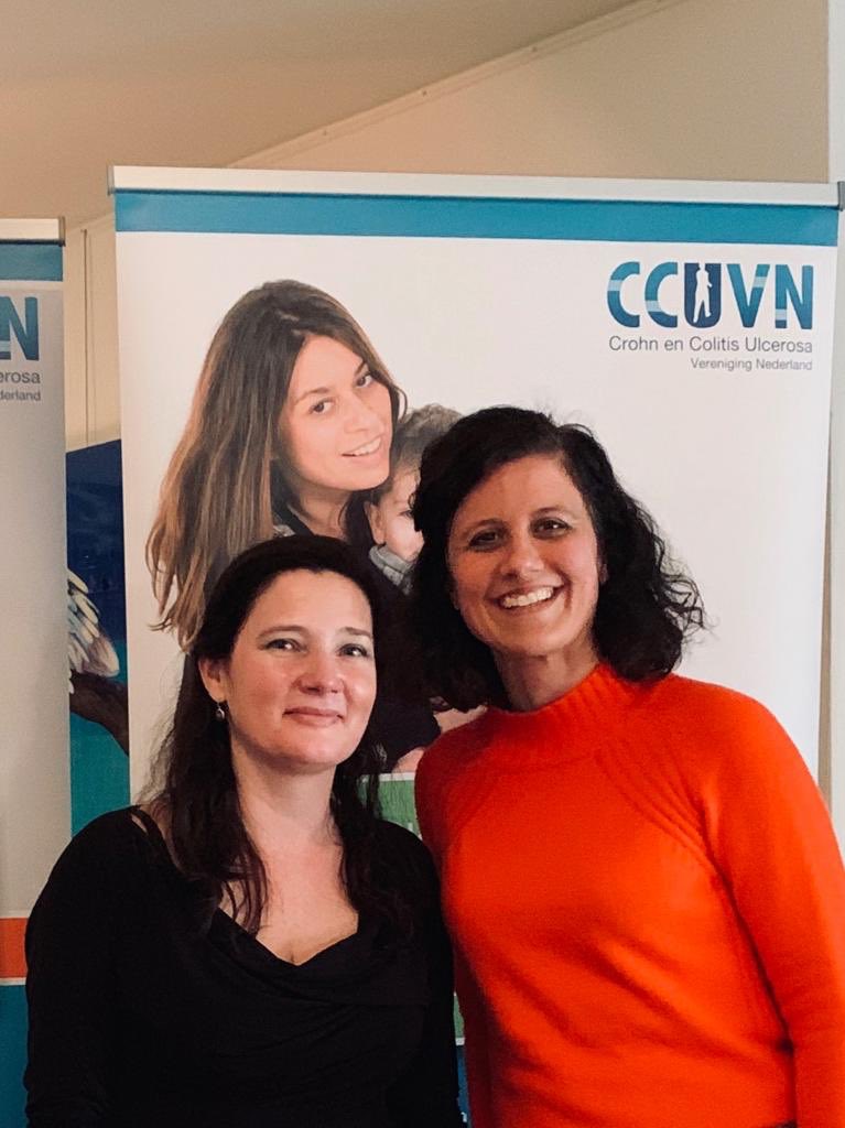 NatalieMach's tweet photo. Samen op de expositie van CCUVN, ter ere van hun 40-jarig jubileum, met prachtige kunstwerken gemaakt en geïnspireerd door #IBD patiënten. Proficiat, @CCUVN! @AndreaKruijt https://t.co/d1MqS6QBGZ