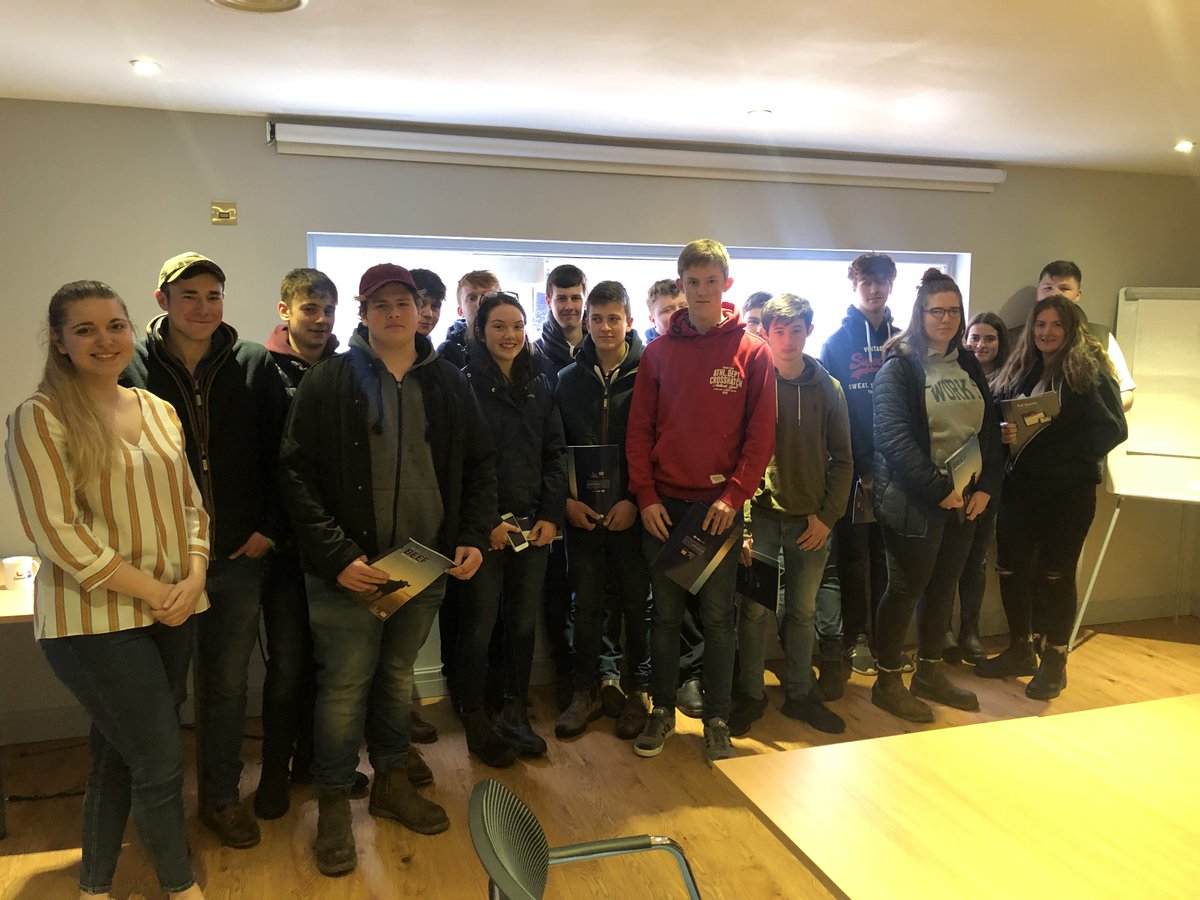 LesleyInnes3's tweet photo. Thank you Megan Ellis @GenusABS bull unit Ruthin -excellent &amp; inspiring tour of facilities &amp; presentations for @colegcambria Llysfasi Level 3 Agriculture 1st year students, giving excellent underpinning knowledge. Saw fantastic selection of beef &amp; dairy bulls @vivmartin1 Diolch https://t.co/Doikz3LAH5