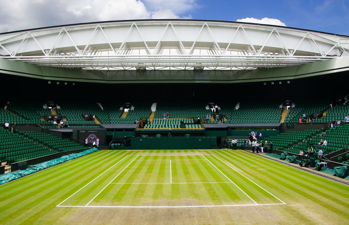55colmorerow's tweet photo. Did you know that you can fit eight tennis courts on one floor of 55 Colmore Row? Game, set, and match! 🎾 #55Facts #FactFriday https://t.co/ZRaJD5yKqs https://t.co/Xu2fTtIWa6