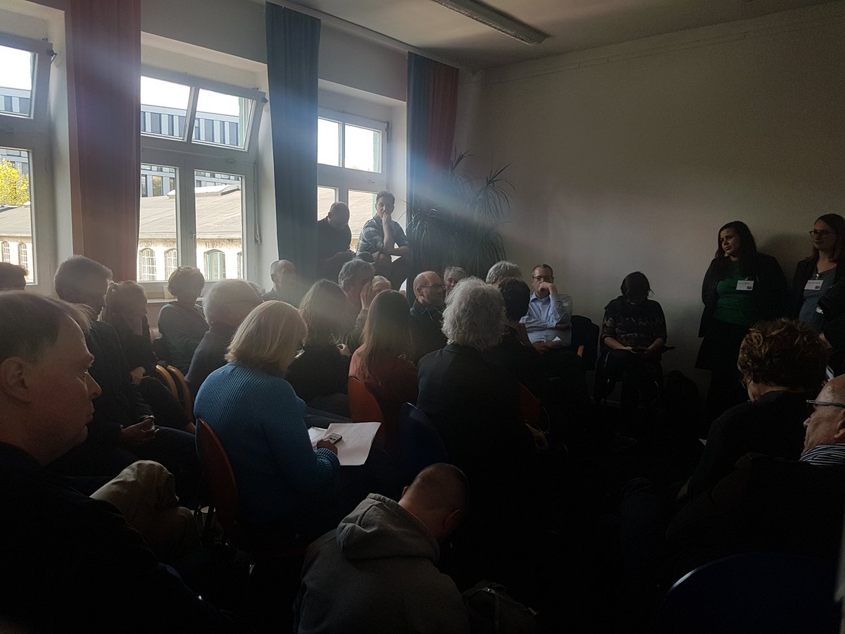 GRUENE_Hamburg's tweet image. Großes Interesse am Thema #kommunale Verkehrswende mit @AnnaGallinaHH, Philine Gaffron von @TUHamburg und Tu Phung Ngo, Geschäftsführerin d. GSF Gesellschaft für Strategie- und Finanzierungsberatung. #gruenerdurchhamburg