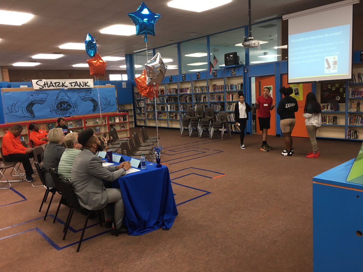 KathrynM101's tweet photo. Our 1st #SharkTank is in progress! Students are presenting their innovative ideas. @LexMidSchool @LCSJackets @ABCSharkTank @iste @LFlemingEDU @ncpublicschools @DFPlatt0 @LCSSUPT1 #LMSmasterpiece #nctoypoy https://t.co/4YNT9pJhay