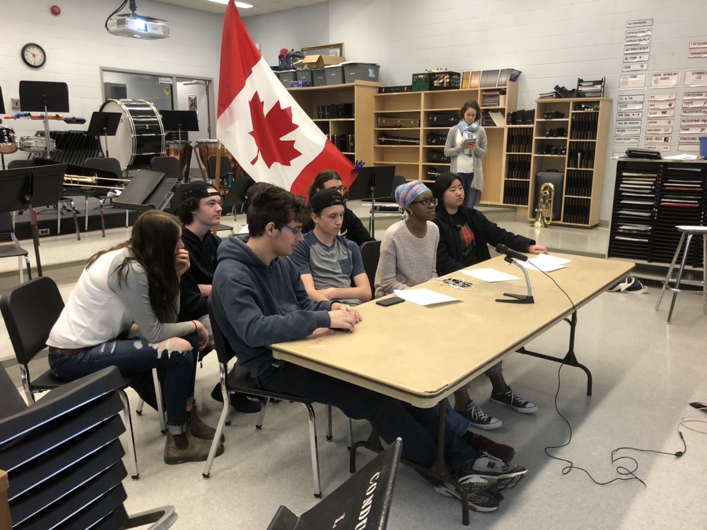 Joe_Sheik's tweet photo. Ss @LordDorchester Video conferencing with students in Colombia &amp; Taiwan  Ty @MUSICLDSS T Mr Callowhill &amp; his Ss for participation in #timeproject  amazing world wide connections @TVDSB @TVInnovates https://t.co/lnEtcK94RQ