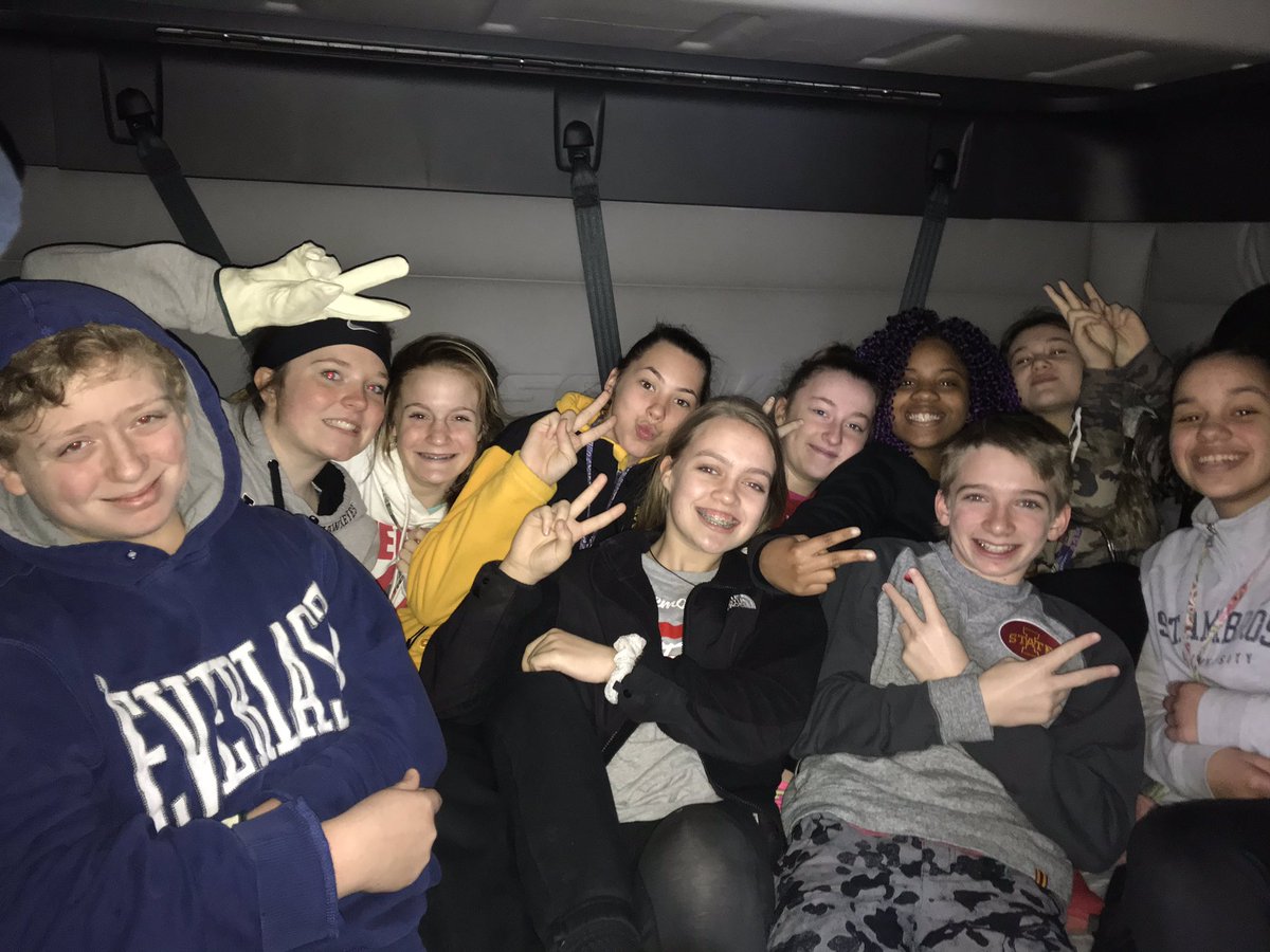 mrspaysen's tweet photo. @nsjhlancers How many NSJH students can we fit in an Amhof semi? #lancernation #careerexpo2019 https://t.co/ec3FOLDkAY