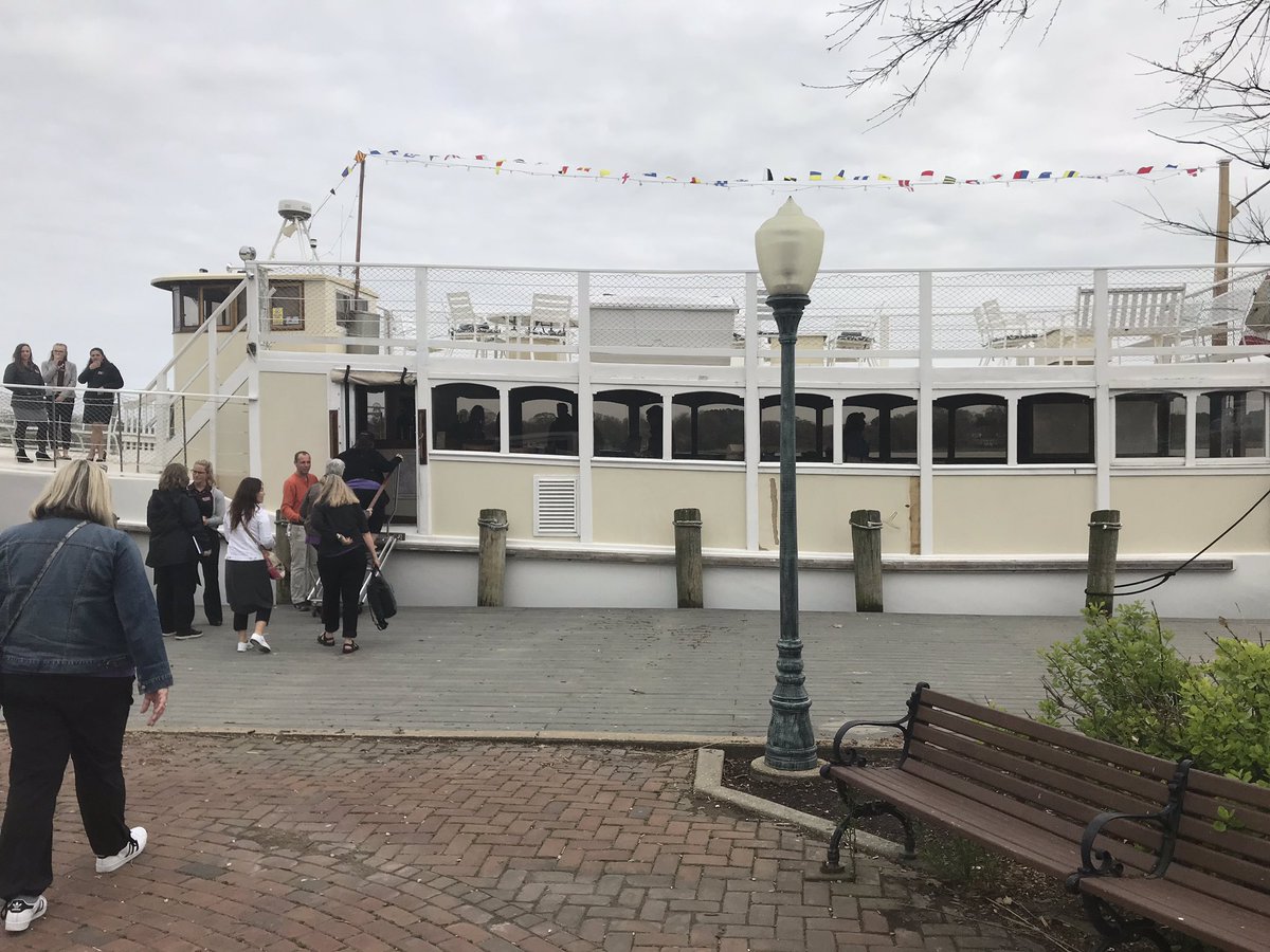 JWheelerDHS's tweet photo. Stop # 10 on @mdcrabcrawl : Washington College https://t.co/uAqPIl8U0F