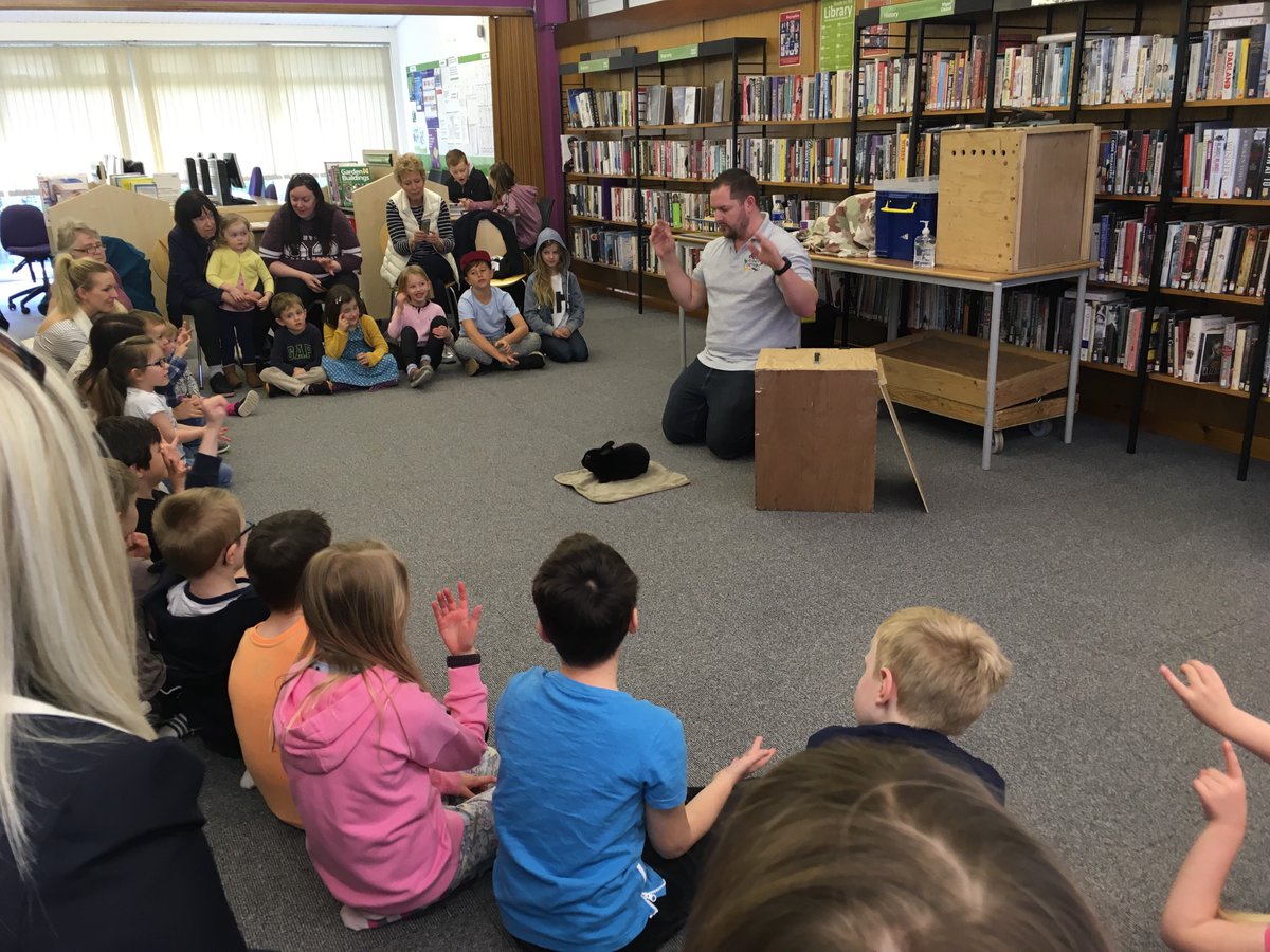 WiganLibraries's tweet image. A big thank you to #CuriousCritters for a fantastic visit to #StandishLibrary 👍🏻👍🏻👍🏻 The children learned lots of interesting facts about the animals, how to look after them &amp;amp; had lots of fun too. 🦉🐰🐥Check out the Curious Critters Facebook page: facebook.com/curiouscritter…