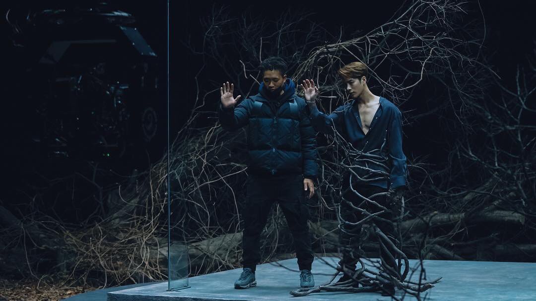 AddictingSmile's tweet image. Jackson Oxygen MV behind the scene 

Jackson Wang - Oxygen (Official Music Video) youtu.be/rC16KH2KVwc via @YouTube

#JacksonWangOxygen #Fendiman #DifferentGame #JourneyToTheWest #JacksonWang #잭슨 #王嘉尔 #TeamWang #GOT7 @JacksonWang852 @GOT7Official