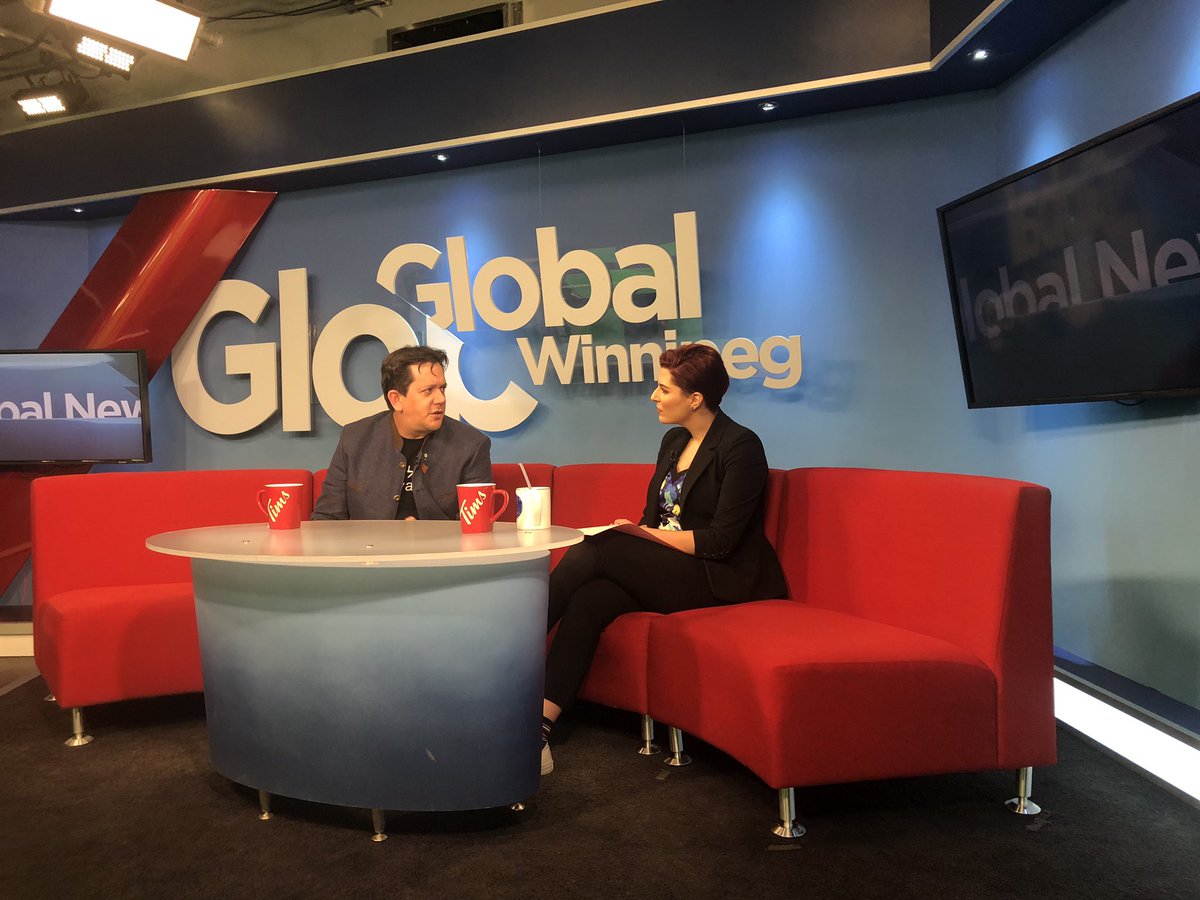 CMHR_News's tweet photo. First Nations artist Carey Newman (@blueravenart) on @Globalwinnipeg talking about the unique agreement with the Museum for the Witness Blanket. https://t.co/GQhnTSK4FS