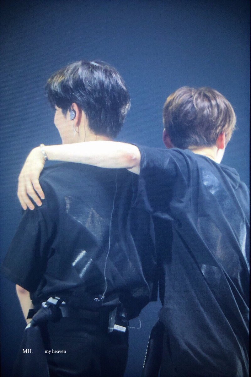 myheaven0809's tweet photo. 190412 Segno 
#황민현 #민현 #hwangminhyun #minhyun #ミンヒョン https://t.co/aBb3IGTFtR