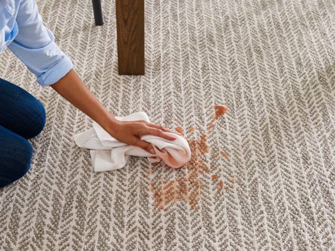 Bellera carpet with LifeGuard spill-proof backing (bit.ly/2GdHoJE) ensures that spills during the "big game" don't ruin the party! #shawfloors #carpet #thebiggame #gameday #dontcryoverspilledwine #backedbyblue #bellera
