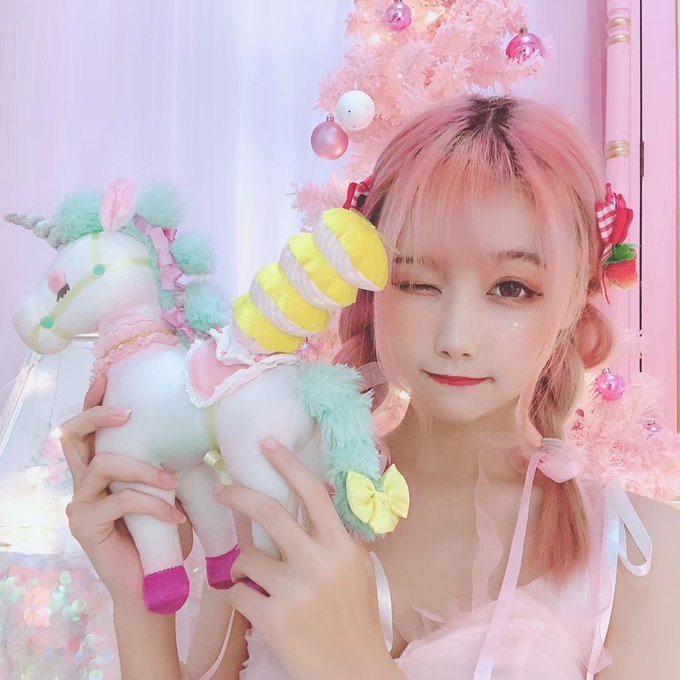 コスプレイヤーMomoko葵葵のTwitter画像36