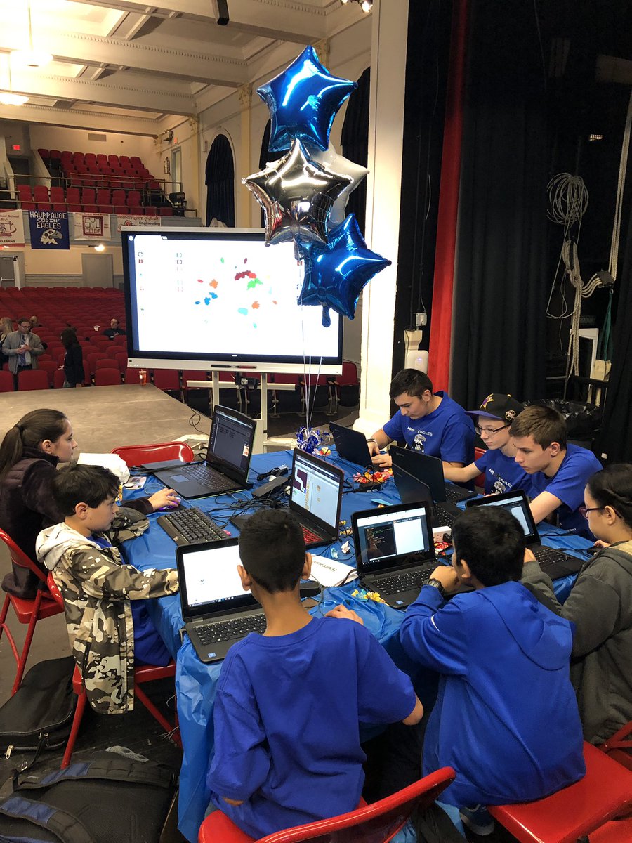 FerraraCodes's tweet image. The @HPS_Eagles #codineagles are hard at work. @kid_OYO #hackathon #hackli