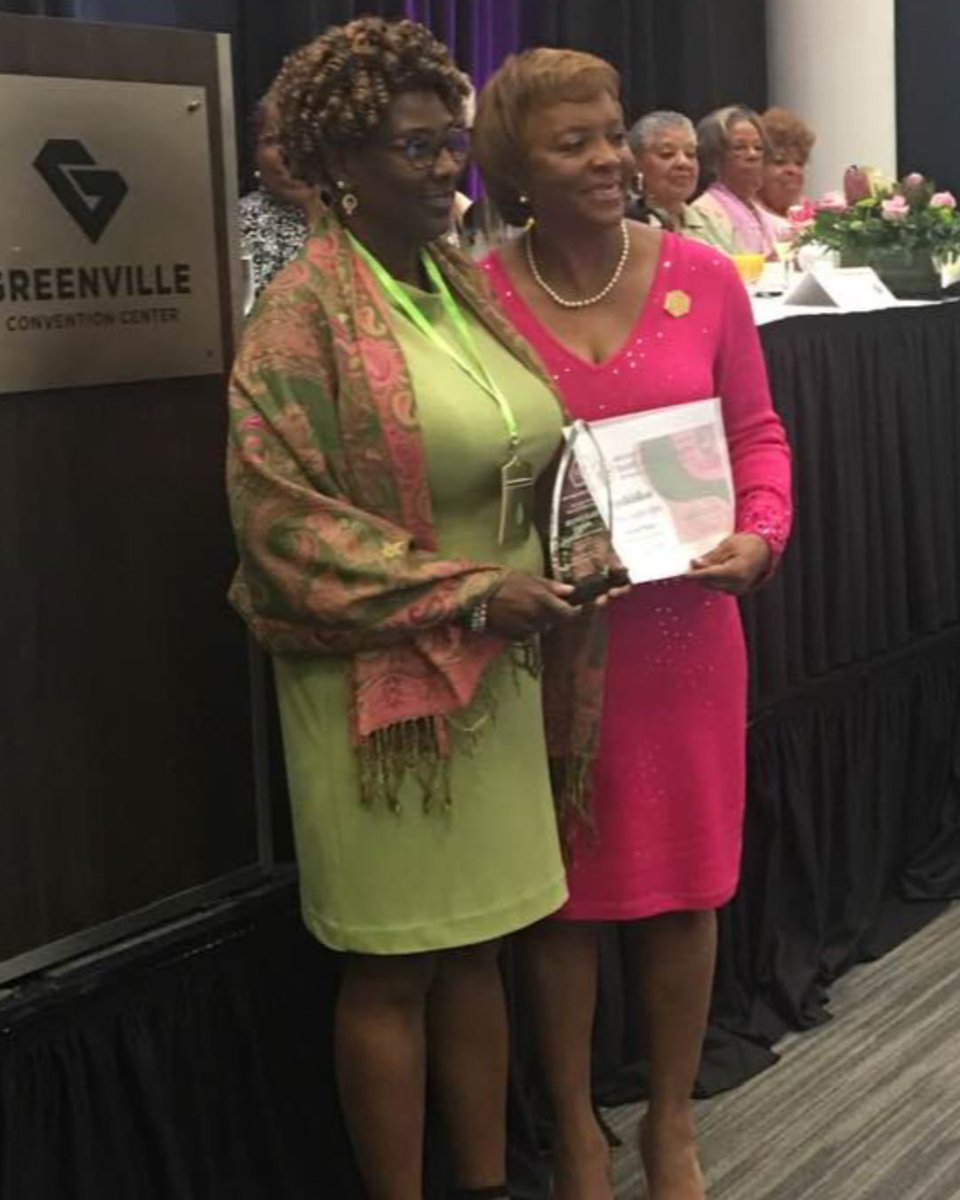XiBetaOmega1908's tweet photo. Congratulations to our Sorority Sister, Melissa English-Rias! She was selected as the South Atlantic Regional Soror of the Year!
#AKA1908 #XBO1908 #AKASARC #SignificantSA https://t.co/SL2vcIKiRG