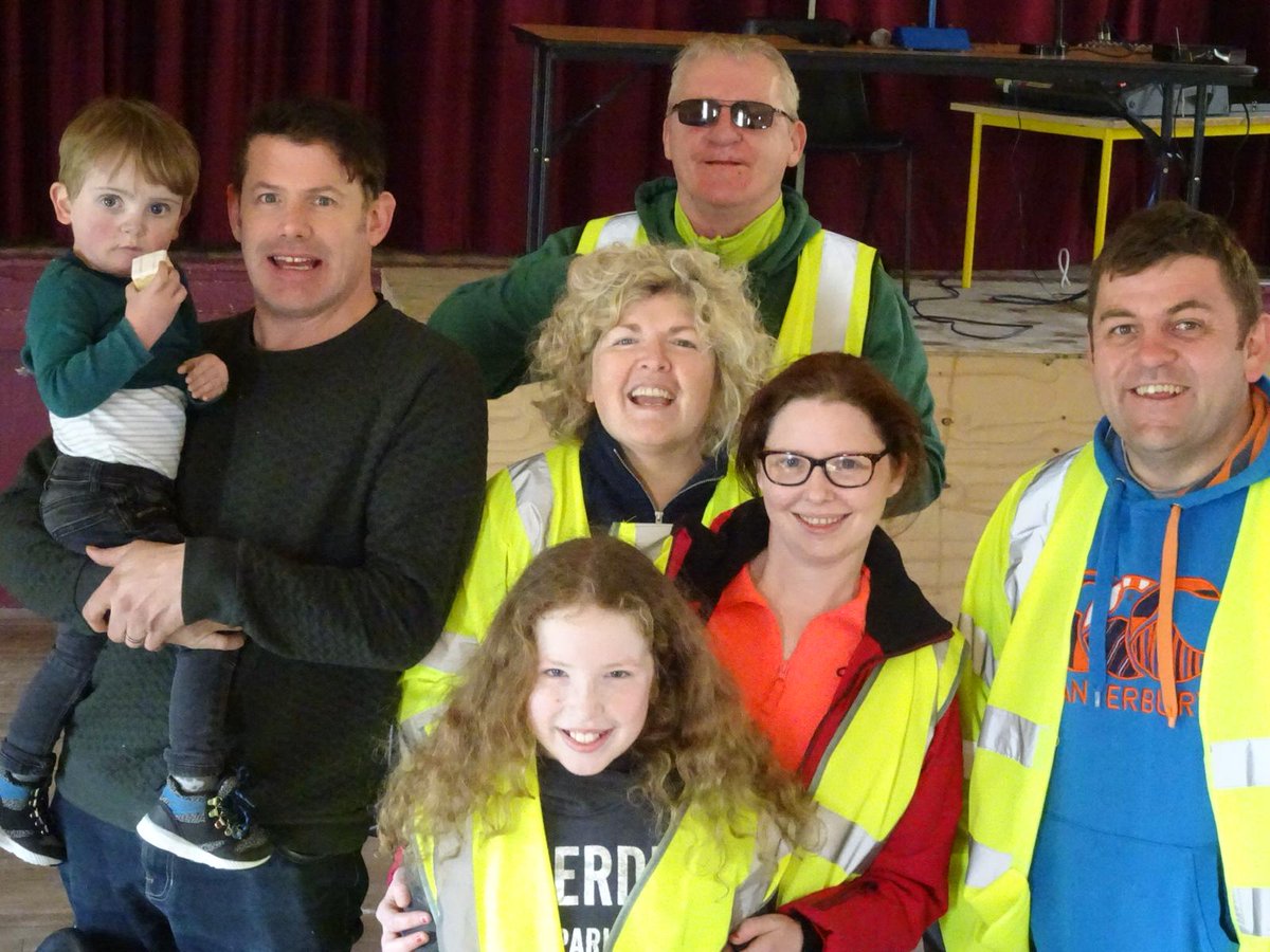 donegalcouncil's tweet photo. We have so many amazing communities &amp; volunteers in #Donegal taking part in the #BigDonegalCleanUp this year. 👏👏 Check out where clean ups are happening in the County this weekend. Many hands make light work. https://t.co/Cr9BN2wugy @NationalSpringC @CleanCoasts #YourCouncilDay https://t.co/ch1Rx77rtY