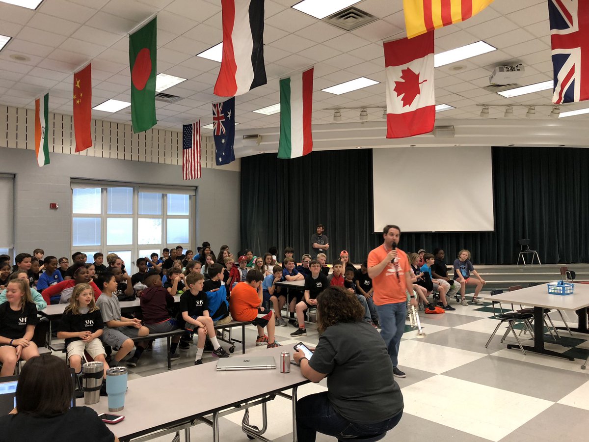 BPES 5th (@bpes5th) on Twitter photo Simmons band director came for visit and brought instruments! #hoover <a href="/BluffParkElem/">Bluff Park Elem</a> #growingup #headedtomiddleschool Simmons band director came for visit and brought instruments! #hoover <a href="/BluffParkElem/">Bluff Park Elem</a> #growingup #headedtomiddleschool