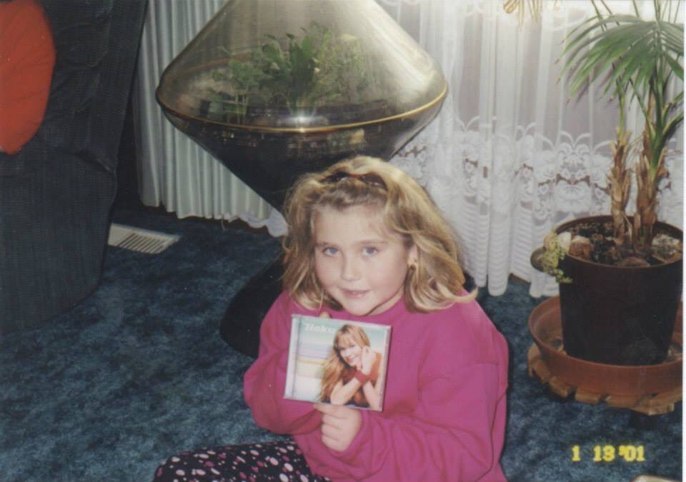 agoblinsmom's tweet photo. Shoutout to @HokuClements for providing me with ALLLLL the jams back in โ01. #howdoifeel https://t.co/7cUSrgjl6g