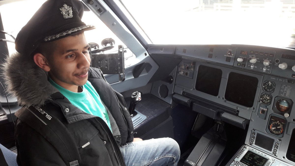 HTrip2019's tweet photo. Final highlight of the trip - one of our students got to fly us home! @HighdownSchool #BApilot https://t.co/zWQpfwfRcx