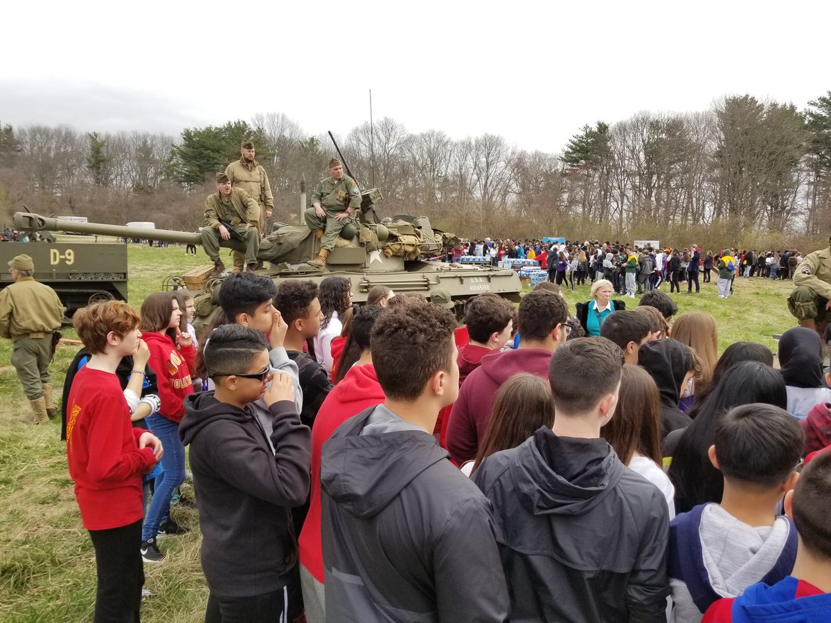 A. Dervisi tweet media