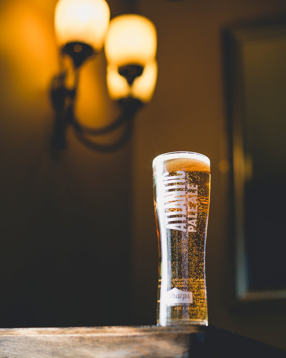 || NEW ||

Sharp's Brewery Atlantic Pale Ale is now on tap! 🍺

Available at the bar and will also be on tap in our soon to be open function room.