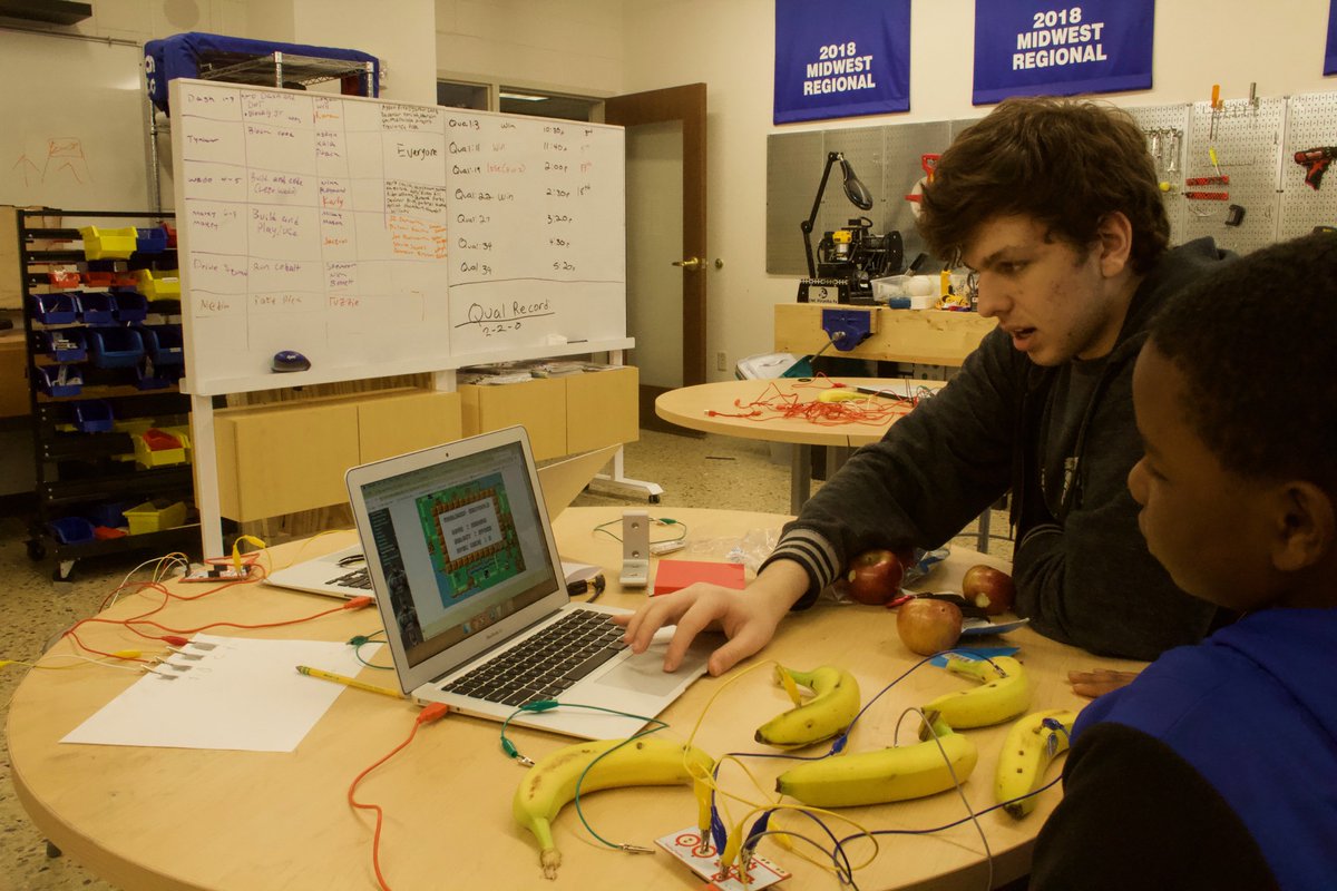 6823USMRobotics's tweet photo. @6823USMRobotics is beyond grateful to get the opportunity to host something like this! https://t.co/ajarVloN5a