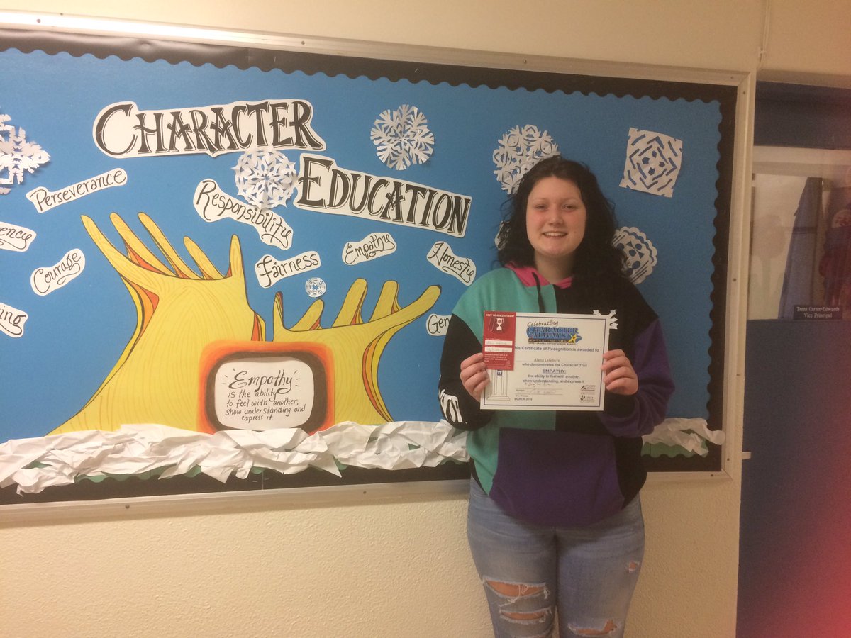 tcarter_edwards's tweet photo. Congratulations to Alana Lefebvre  - recipient of @TRLegerSchool Cornwall campus March  #characteralways award honouring #empathy .  @UCDSB @Burdock44 @susanholly https://t.co/Nt2Dq1DzNu