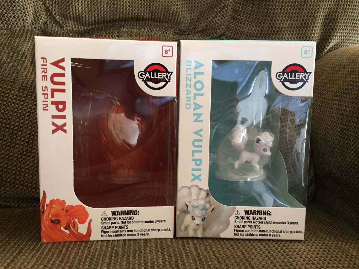 Scarlie_V's tweet photo. the other day I got these beautiful #Vulpix fire spin and #alolanvulpix blizzard #pokemon Gallery figures they are amazing ❤️ #vulpixlove #toy #Nintendo #pokemonfigures #vulpixfigure https://t.co/XgbGRypPYY