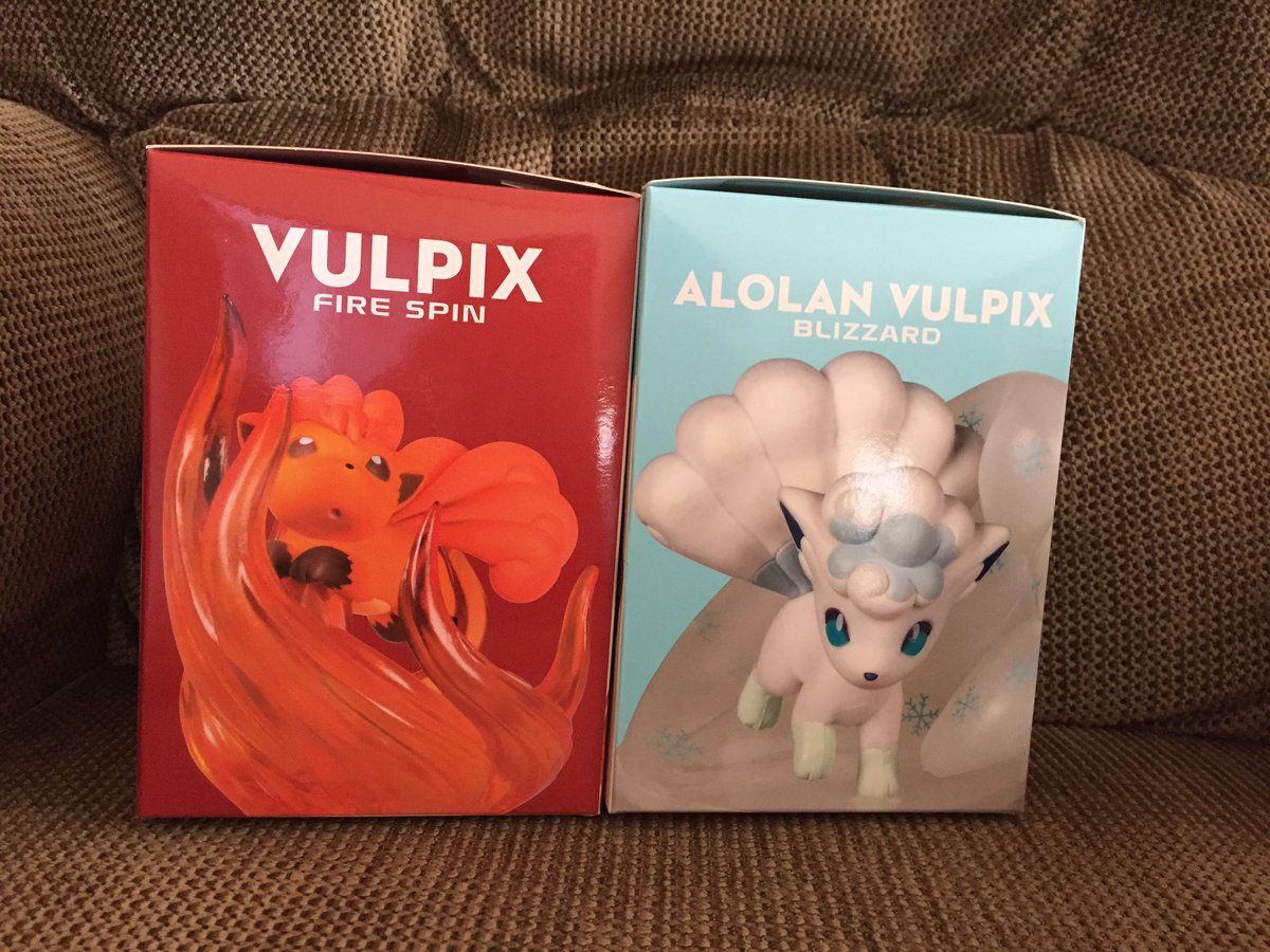 Scarlie_V's tweet photo. the other day I got these beautiful #Vulpix fire spin and #alolanvulpix blizzard #pokemon Gallery figures they are amazing ❤️ #vulpixlove #toy #Nintendo #pokemonfigures #vulpixfigure https://t.co/XgbGRypPYY