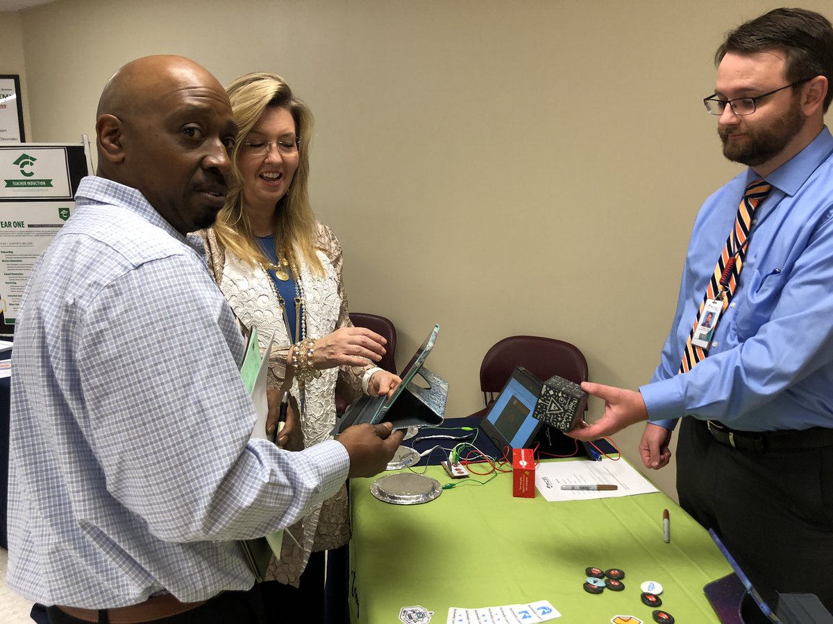 TraceyLHoover's tweet photo. CMCSS Job Fair! We want YOU! #cmcsstech #cmcssinfo #ourkidsdeservethebest https://t.co/LeDmDUE0Dp