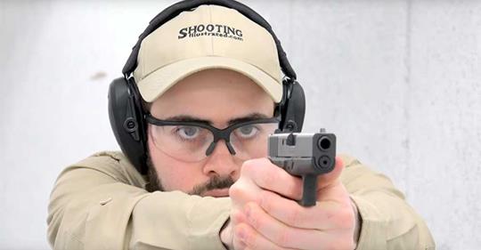 DeSantisHolster's tweet photo. When you #WeekEndCarry you're gonna need a compact weapon &amp; a comfy, no-print holster! @ShootingIllustr has the solution: a Glock 43 paired w/a DeSantis SlimTuk. Watch the video, then buy your own DeSantis WEC holster!
https://t.co/Mxg1dCkXAs https://t.co/TWyfLR4cxb
