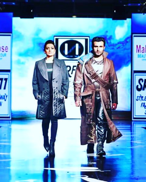 Fuzaan_Khan's tweet photo. #SRF11
Style Runway Fashion Show 11th Edition 2019
Organized by: Zia Zafar
Designer:Hassan Syed
Walking On The #Runway With Gorgeous Actress #SuzzainFatima
#Backtoback #Modellife #Fashionstyle #Runway #SRF11 #Fashionmodel #Fuzaankhan #Pakistanfashionindustry https://t.co/XJG2BpdU6x