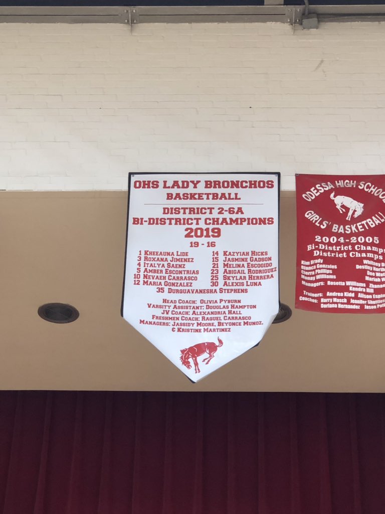 BronchosLady's tweet photo. Shout out to the BEST Maintence guy on campus, Mr. Tony for hanging our banner up!! We thank you ❤️!! https://t.co/D5FUBlhvFG
