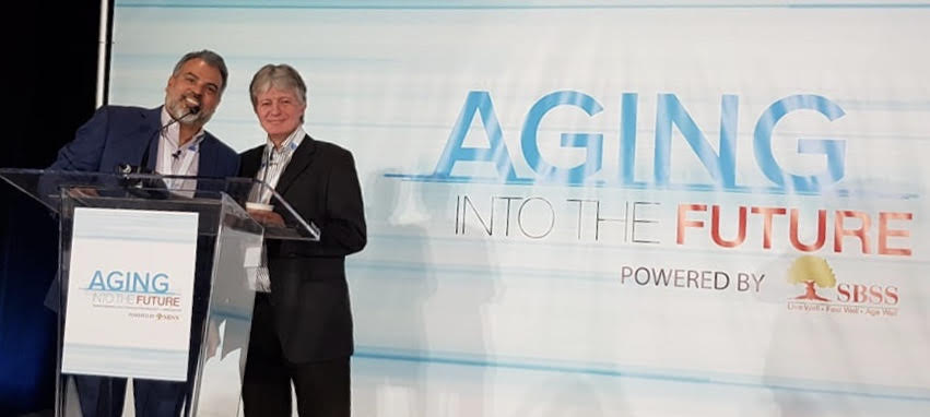 Almost a week since the Aging into the future #aitfla conference Over 700 people came, 80% of which were over 60 and the 52 booth exhibitor hall was fantastic -more to come with some recordings of talks given soon #aging #technology #innovation youtube.com/watch?v=GLGhKH…