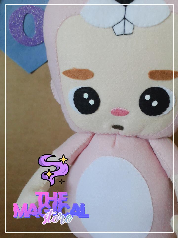 TheMagicalStore's tweet photo. 🧙‍♀️Wonho 🧚‍♀️

🔸Adora praticar atividades ao ar livre e vai te levar pra fazer junto
🔸Ama muito os mbbs e vai te proteger a todo custo
🔸É muito bom que você saiba fazer Ramén antes de levar ele pra casa!!!

#WONHO #MONSTA_X https://t.co/GOFppjG3Pj