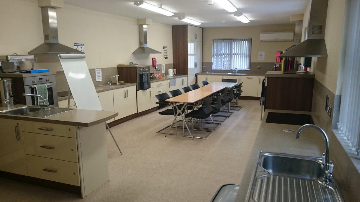 BridgeStCentre's tweet photo. The Bridge Street Centre is @cavancoco's flagship community hub, in the heart of #Cavan town. A valuable community resource facility serving Cavan Town and environs, it is available for use primarily by community &amp; voluntary groups and family support services. #YourCouncilDay https://t.co/bvP6wp8oXx