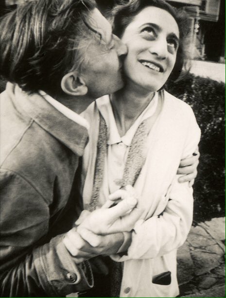 CTMakerState's tweet image. I had no idea about Connecticut's ties to the Bauhaus movement via Anni and Josef Albers - ctexplored.org/josef-anni-alb…

(Google's doodle today is for Bauhaus)