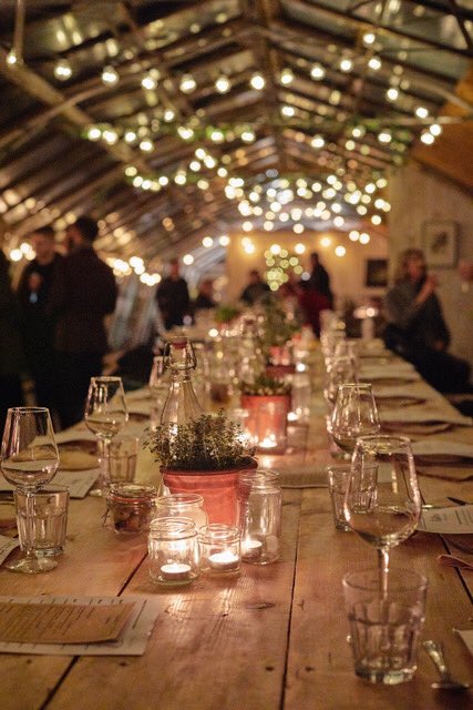 Book your tickets now for our special supper club with <a href="/GillMeller/">Gill meller</a> at <a href="/Peterleyfarm/">Peterley Manor Farm</a> on 30 May. With open fire cooking and cocktails from @PuddingstoneGin, it promises to be a brilliant evening. eventbrite.co.uk/e/gill-meller-… #chilterns