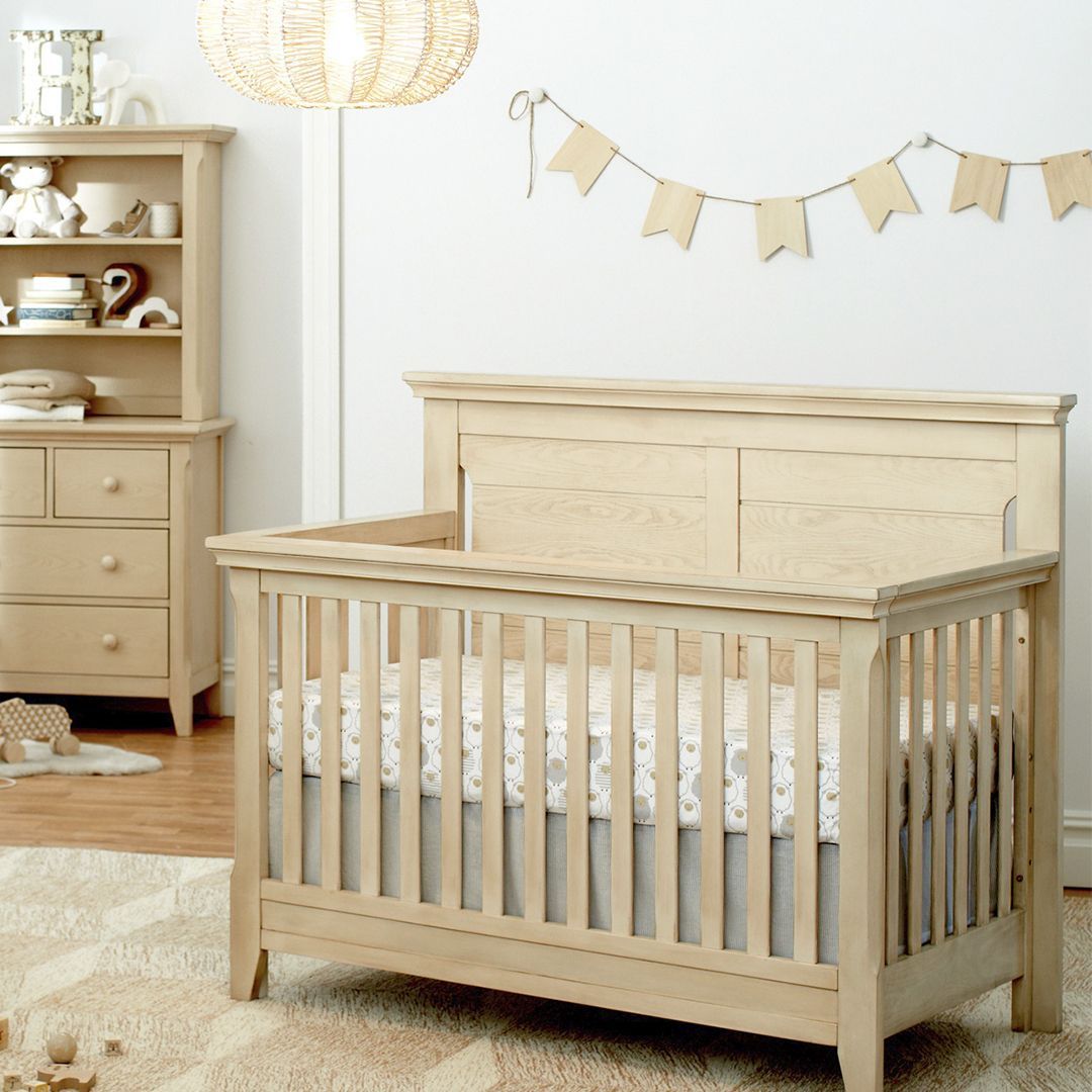 rooms to go baby crib