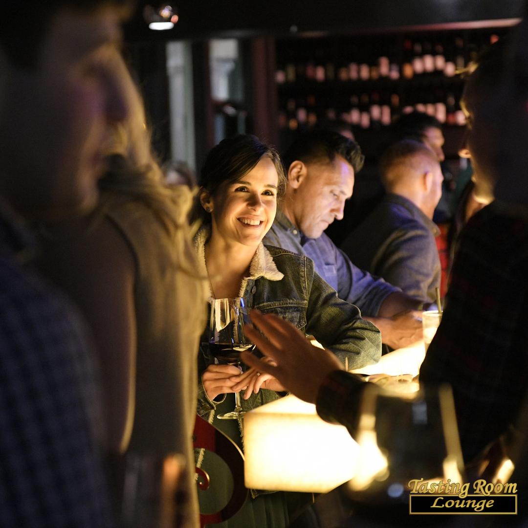 TastingRoomOrl's tweet photo. We're getting ready for our #NapaValley Wine Tasting starting at 5:30pm today!  $10 tickets still available online until 4pm. $15 tickets at the door!  Tickets here: https://t.co/Y0d3ZhUpBA #Orlando #DrPhillips https://t.co/HhM81ucIgN
