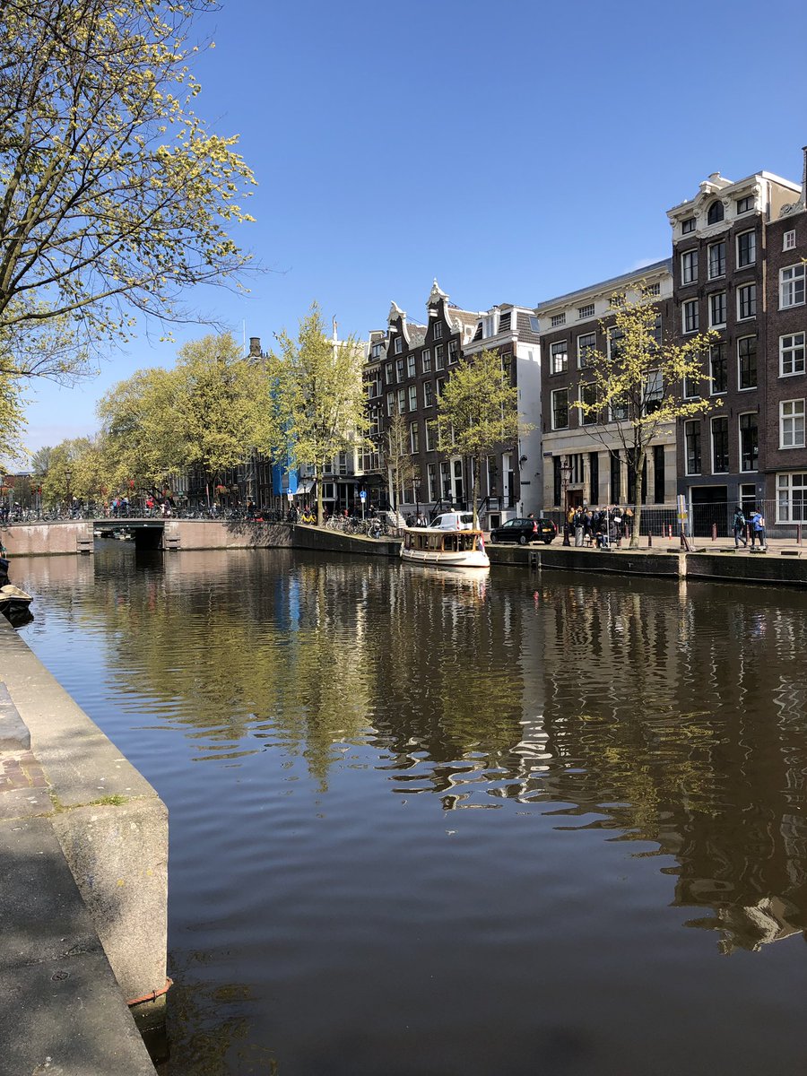 ITSGroupSA's tweet photo. [#MissionsReporters] L’équipe des Reporters @ITSGroupSA en visite à Amsterdam en attendant d’aller soutenir @QuentinUrban demain au #Amsterdam Waterland #Marathon ! https://t.co/4Hxf8e9pms