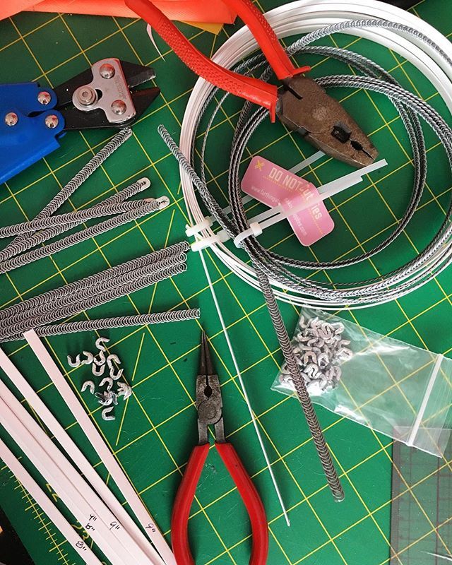 PalmPatterns's tweet photo. Ever wondered what goes inside a corset to give it shape and structure? Here’s just some of the hardware and tools I’m using for my current ribbon corset project. The white flat steel bones go in the centre-front and -back panels; the flex forward and ba… https://t.co/cuATkDnPfV https://t.co/XsgbPYNSzo