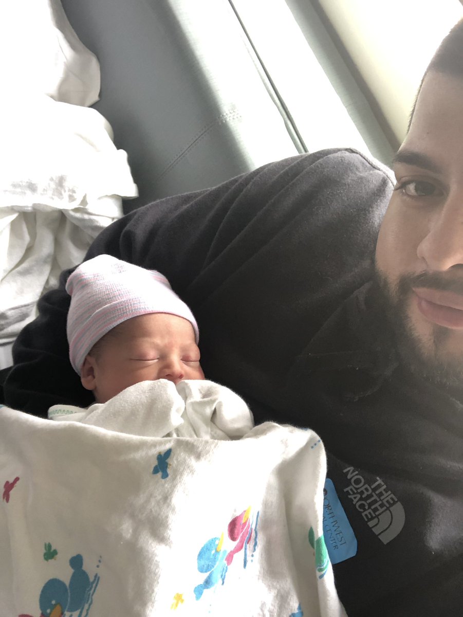 Edboii23's tweet photo. My beautiful baby boy Xander Light Defalco Moncayo 👶🏻❤️ Mommy and Daddy already love you so much!! https://t.co/mnj59hnkqV