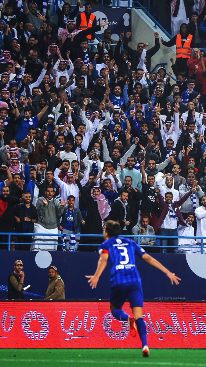 QENA095's tweet photo. أنا بيني وبين الحياة حُب الهلال💙   #جمهورك_معاك_ياهلال https://t.co/qusYgSWSFa