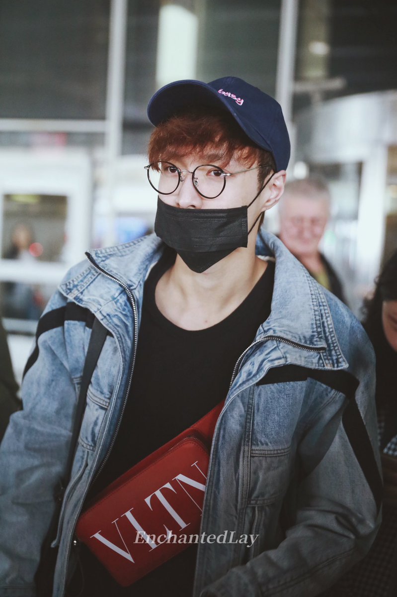 EnchantedLay's tweet image. #lay #layzhang JFK🛬️