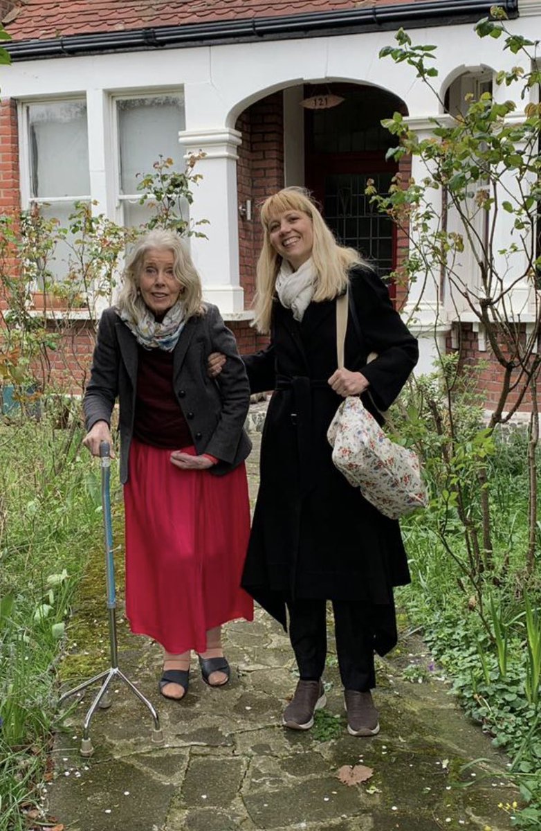Happy Mother’s Day! Had a lovely lunch out by Brockwell Park with all the family- hope you all are enjoying the springtime weather with your special Mum’s! #happymothersday