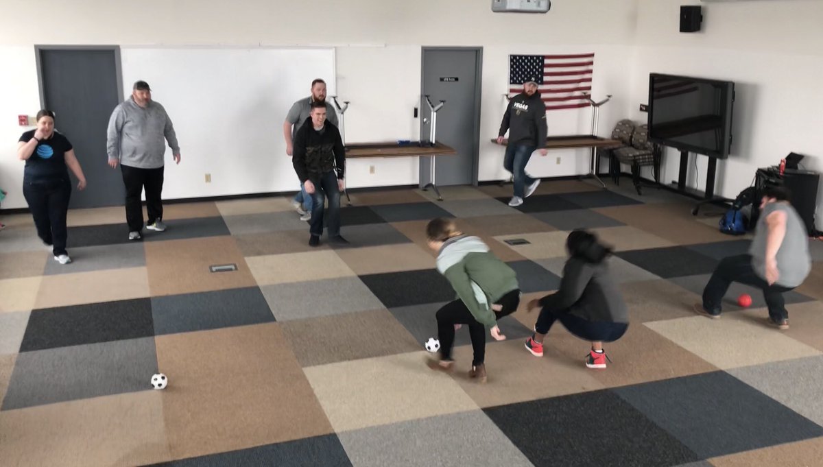 klane0917's tweet photo. Destiny USA team had a Great #FirstNetBuiltwithATT training this morning followed by some Epic games of dodgeball. #teambuilding #LifeAtAtt #OneNyNj @DallasC68514954 @RenkTyler @marcellobenny @gonty_13 https://t.co/ZedIcetZV5