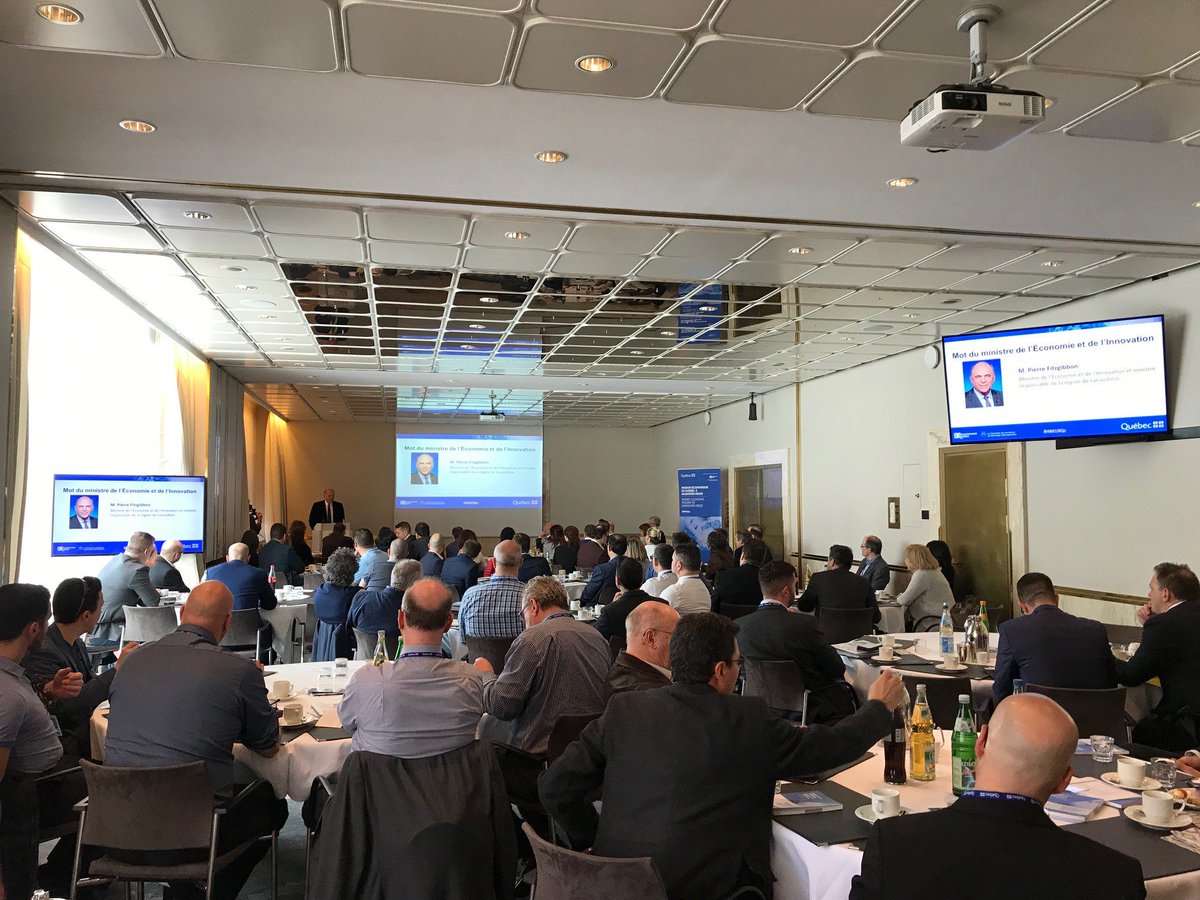 MichelLeblanc20's tweet photo. La #ccmm à #HM19 : coup d’envoi de la mission dirigée par @MinFitzgibbon avec @MEJean_DGQMu, Pierre Gabriel Côté d'@InvestQuebec et +160 participants. La plus grande foire du #manufacturierinnovant au monde permet de mieux comprendre comment améliorer notre compétitivité #HM19Qc https://t.co/90FTlnPwGf