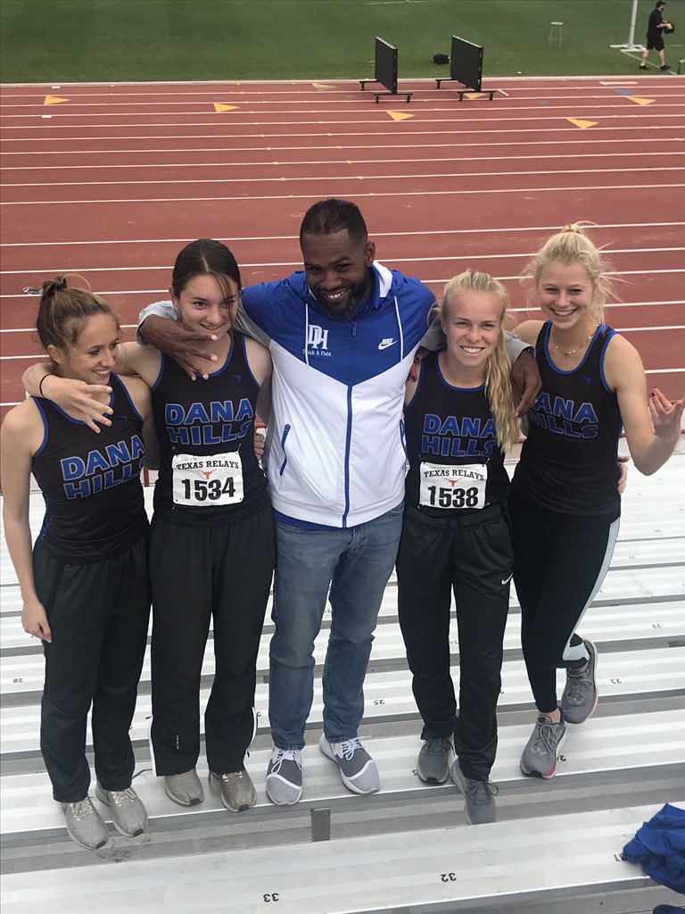 kchambers4n8's tweet photo. This picture shows how we Owned 4th place at the Texas Relays. Dana Hills Girls 4x800 just miss medals with a time of 9:21. Two seconds off school record and .6 from silver. Lawrence Toole Mathes Haskins🐬🤷🏾‍♂️ #danahillstrackandfield #weown4th #SMR #4x800m #4x400m #TexasRelays2019 https://t.co/5i34k7Saf3